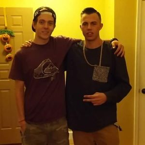 Meet your Posher, Brad